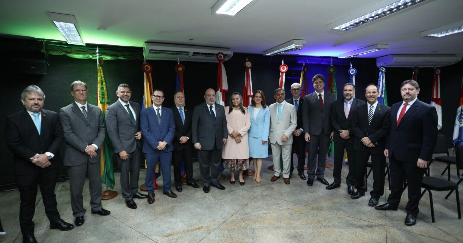 Eduardo Nicolau Participa De Reunião Extraordinária Do Cnpg Em Manaus Blog Do Minard 